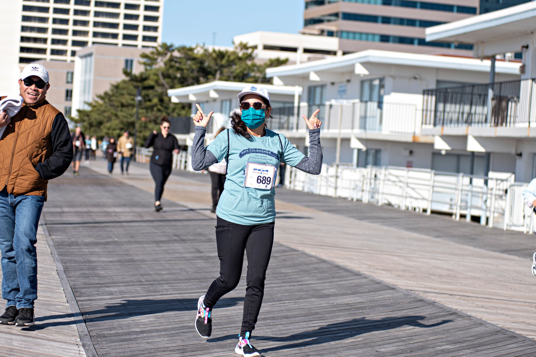 Seashore Gardens 5K is 'helping people help people' | Local News 11 041122-pac-nws-run